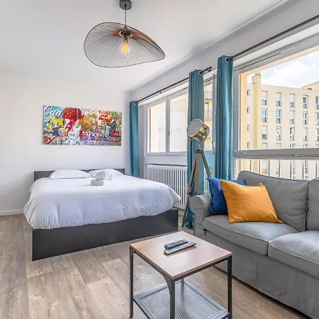 Apartment L'avenue 23 *